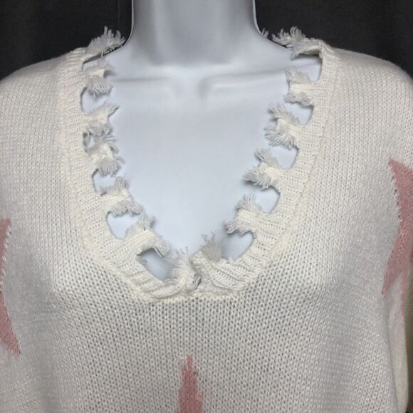 Sweet & Sinful Womens Large Cream Frayed Design Pink Stars Sweater L - Picture 4 of 16